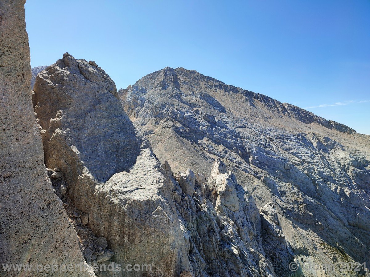 Corno Piccolo e Vetta Occidentale del Corno Grande - 04.jpg